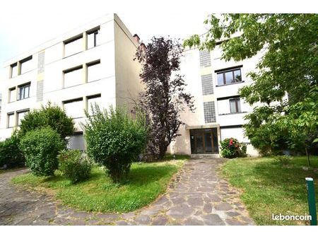 appartement 5 pièces 100 m²