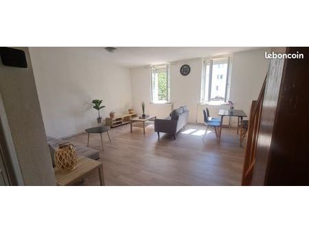 t3 duplex 88m2 refait à neuf