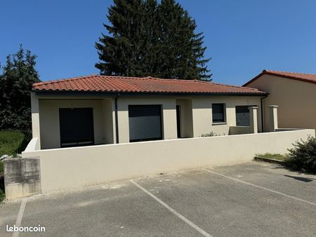 villa 4 pièces 97 m²