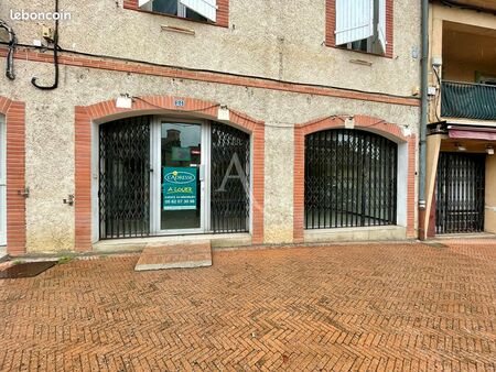 local commercial 55 m² lombez