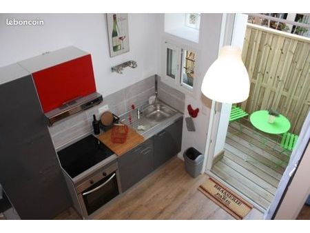 appartement meublé 23 m² coté cour b- capucins/victoire - bordeaux