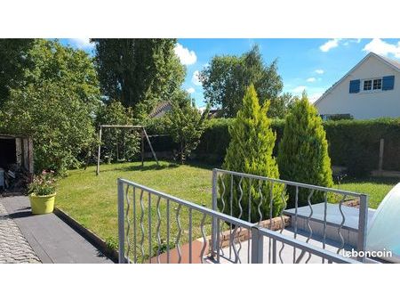 charmante maison avec piscine et jacuzzi