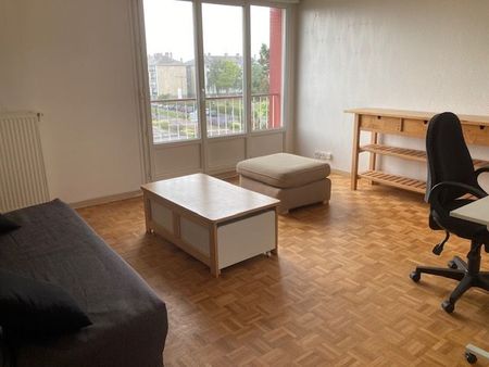 loue appartement meuble 46 m2 st brieuc