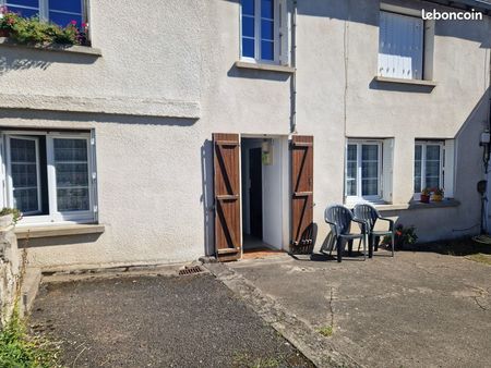 location appartement condat 15