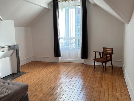 à vendre appartement 109m2 - 3 chambres - refait à neuf et climatisé - ivry sur seine proc