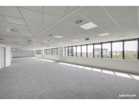 bureaux 507 m²