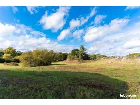 terrain 405 m² saint cyr sur loire