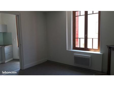 loue appartement t1 bis