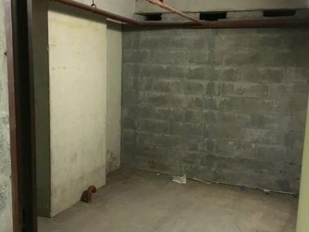 garage/box 9 m² paris