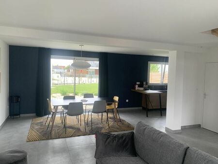 maison 5 pièces 90 m²