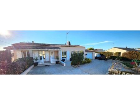 villa 110m² plein pieds - jardin 1030m² - piscine