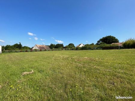 terrain 1 158 m² la fleche