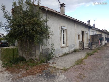 maison lumineuse de 120 m² à 8 km de cognac