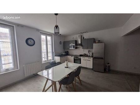 immeuble 4 pièces 130 m²