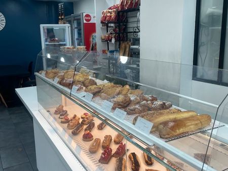 à vendre : fonds de commerce - pâtisserie  snacking  restauration rapide  dépôt de pain