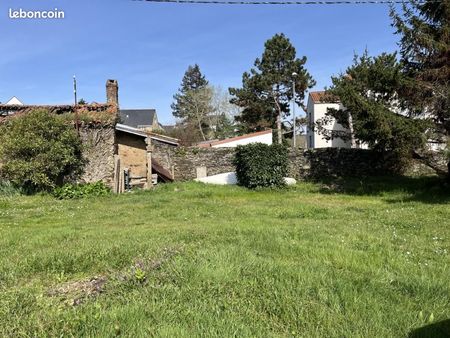 terrain 665 m² saint sebastien sur loire