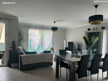 appartement t3 + balcon/terasse