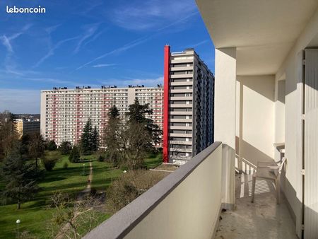 appartement 5 pièces 74 m²