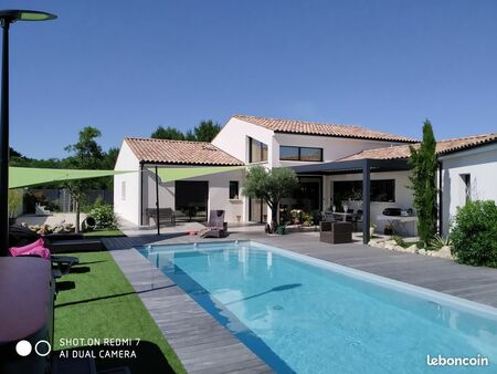 belle villa contemporaine plain pied