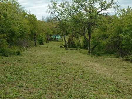 terrain de loisirs  jardin ou autre  de 25 ares ( secteur 57420)