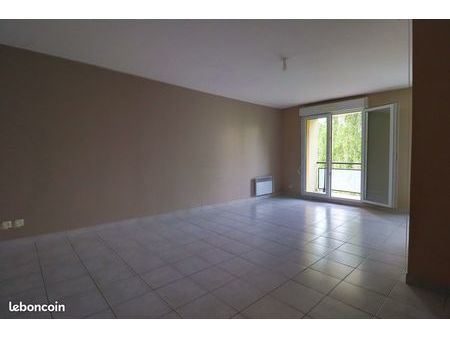 appartement 2 pièces 50 m²