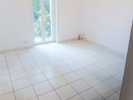 appartement 3 pièces 56 m2 rdc avec jardin