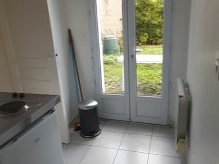 appartement t1bis 24 m2 meuble jardin  prox tram  facs