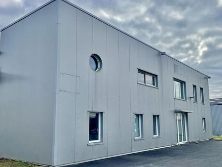 bureaux 110 m²