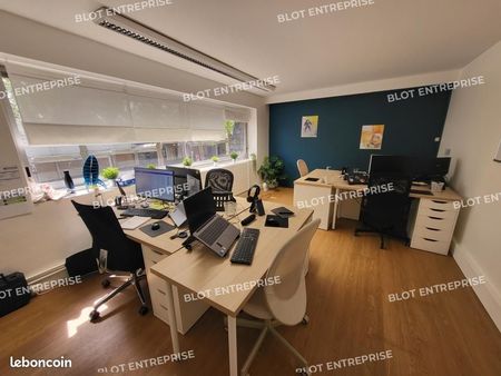 bureaux 115 m²