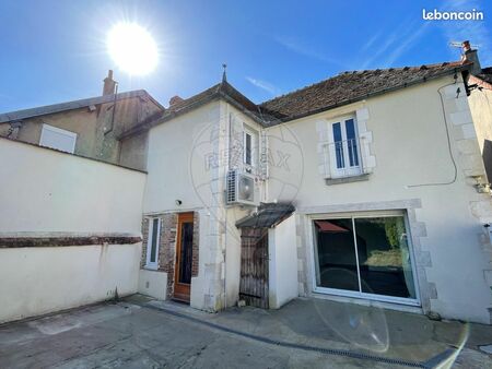 maison de ville 3 pièces 94 m²