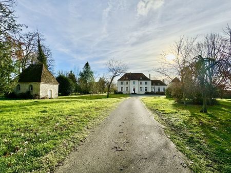 chateau 10 pièces 320 m²