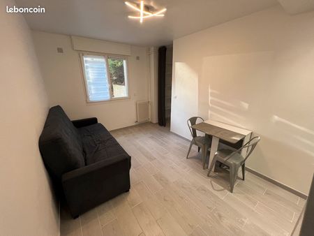 location studio meublé 20m2 à louveciennes