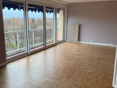 appartement t3 86m2 refait entièrement