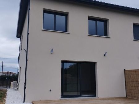 maison 4 pièces 94 m²