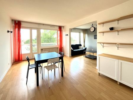 appartement t3  74m²  traversant et lumineux  sans vis à vis