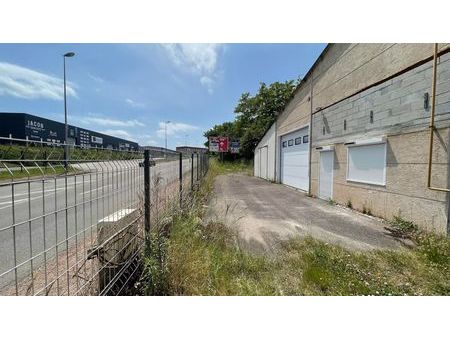 local commercial 270 m²