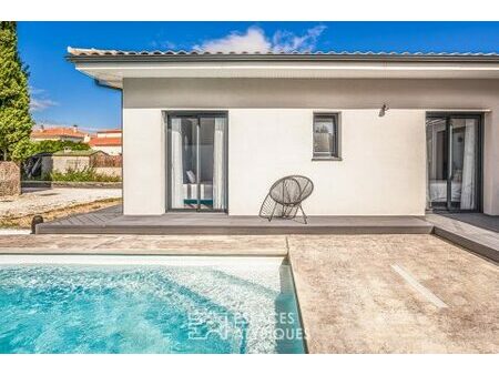 villa contemporaine de plain-pied dans un secteur calme