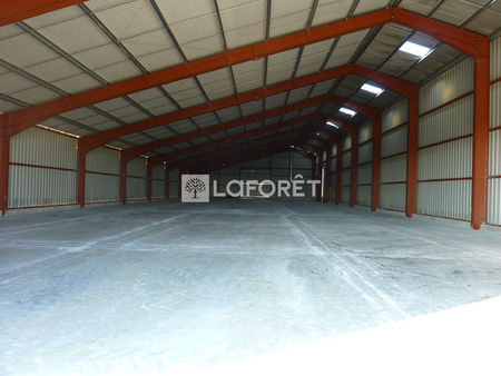 location hangar - 1500 m² à ségreville (zone de revitalisation rurale)