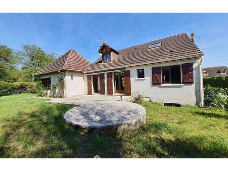 vente maison 8 pièces 150 m² montcourt-fromonville (77140)