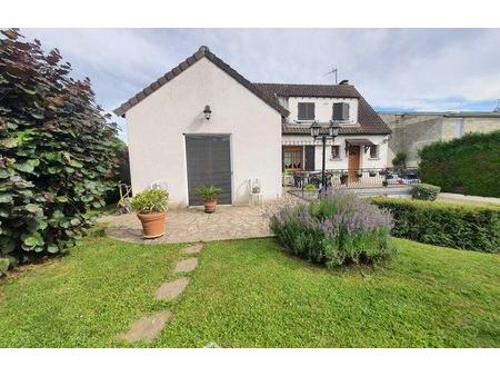 vente maison 7 pièces 150 m² montereau-fault-yonne (77130)