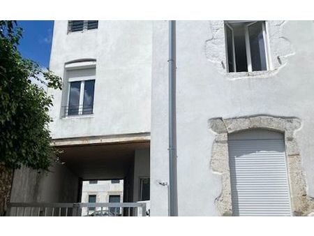 location appartement  82.25 m² t-4 à dax  850 €