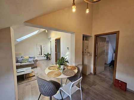 appartement à louer à charleroi € 650 (kvtmj) - bureau savini | zimmo