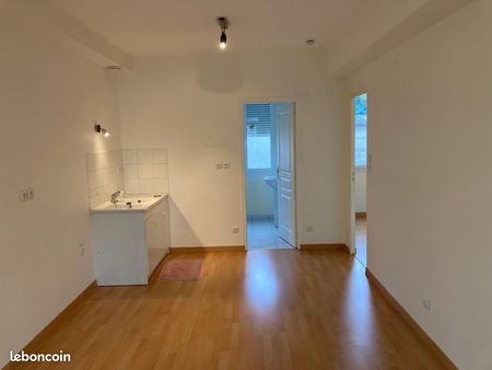 appartement de type f2 aubevoye