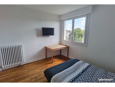 location chambre avec espace de vie indépendant