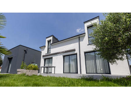 vente maison à plescop (56890) : à vendre / 170m² plescop