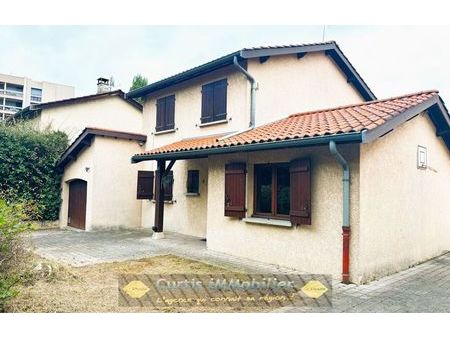 location maison 5 pièces 94 m² francheville (69340)