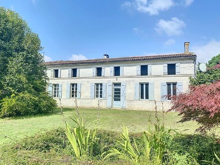 maison de village à rénover 8 minutes de saintes