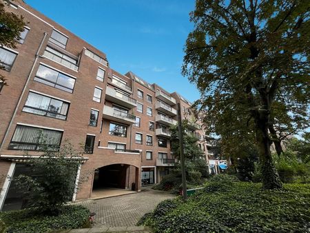 appartement à louer à ixelles € 1.700 (kvw2b) - century 21 - cinquantenaire | zimmo