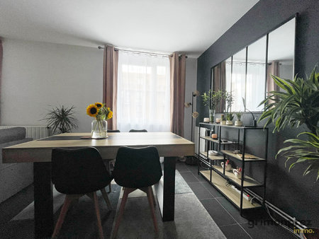 appartement de type 3 dans le centre ville de roubaix à 5 mi