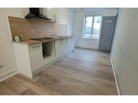 location appartement 3 pièces 57 m² le cateau-cambrésis (59360)